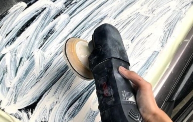 Dịch Vụ Đánh Bóng Kính Ô Tô Tại Huy CarCare BMT