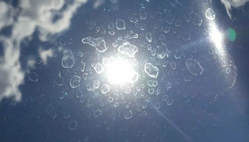 Phủ ceramic kính ô tô 